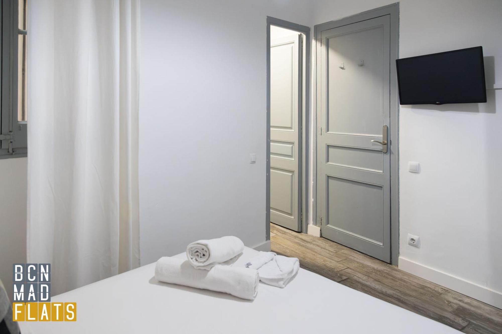 Barcelona - Eixample 1B Apartment ภายนอก รูปภาพ