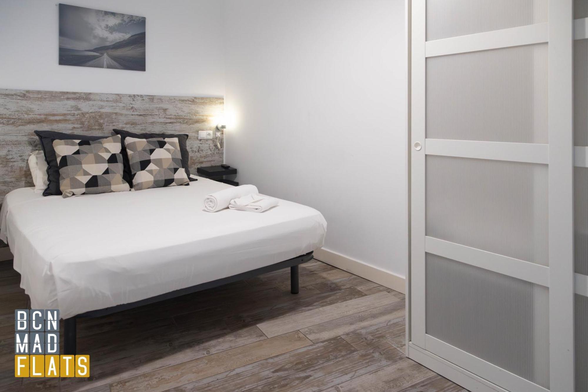 Barcelona - Eixample 1B Apartment ภายนอก รูปภาพ